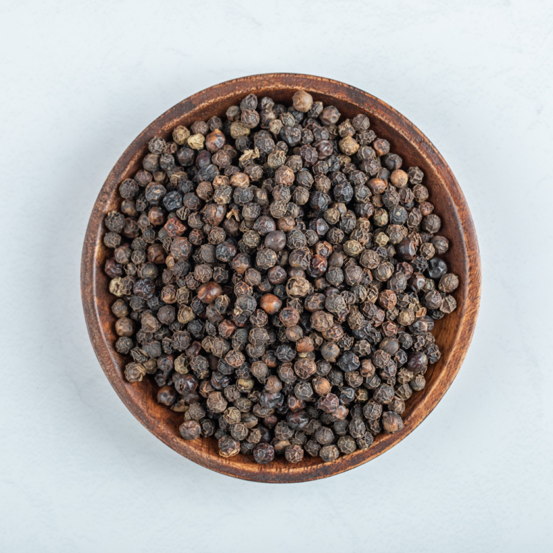 Premium Black Pepper – Bold, Spicy, and Essential for Every Kitchen